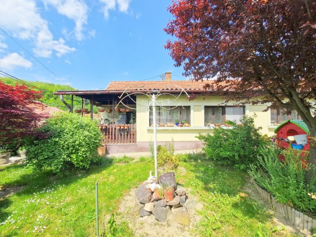 Eladó családi ház, Sárhidán 19.9 M Ft, 4 szobás