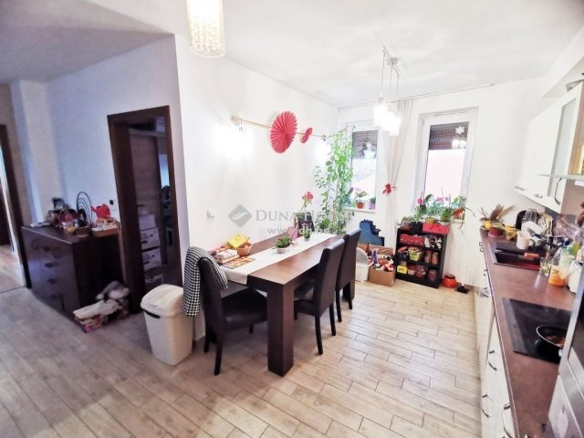 Kiadó téglalakás, albérlet, Kecskeméten 260 E Ft / hó