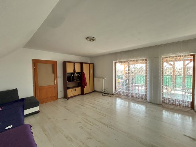 Eladó téglalakás, Mosonmagyaróváron 41.99 M Ft, 2 szobás
