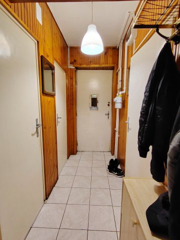 Eladó téglalakás, Dunaújvárosban 22.99 M Ft, 1+1 szobás