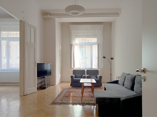 Kiadó téglalakás, albérlet, Budapesten, V. kerületben, 2 szobás