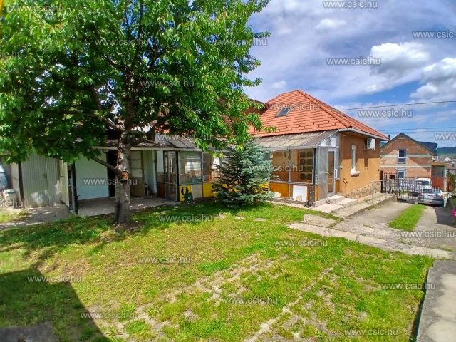 Eladó családi ház, Pilisvörösváron 84.5 M Ft, 3 szobás