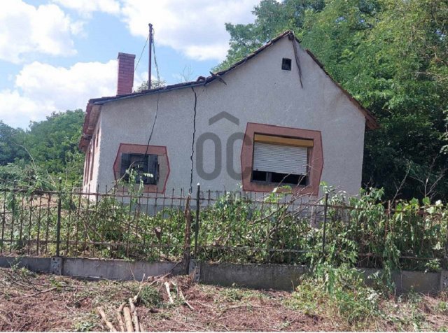 Eladó családi ház, Monostorpályin 4.7 M Ft, 2 szobás