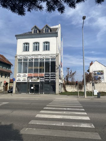 Eladó ipari ingatlan, Szolnokon 315 M Ft / költözzbe.hu
