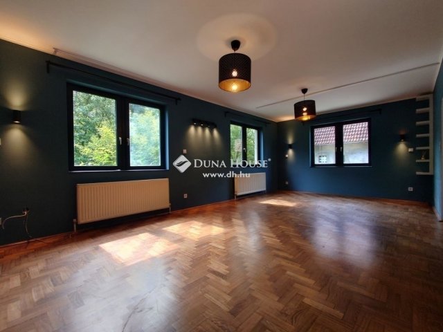 Eladó családi ház, Dunakeszin 134.9 M Ft, 4 szobás