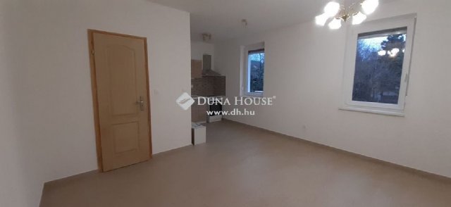 Eladó családi ház, Fóton 220 M Ft, 6 szobás