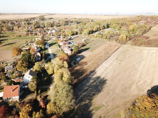 Eladó telek, Kömlődön 11 M Ft / költözzbe.hu