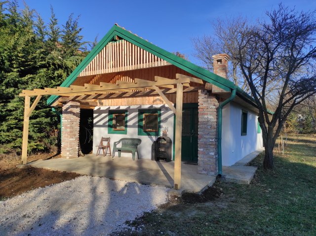 Eladó családi ház, Budakeszin 59.9 M Ft, 3 szobás
