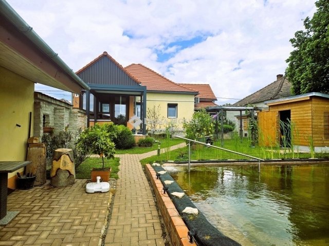 Eladó családi ház, Kistótfalun 65 M Ft, 3 szobás