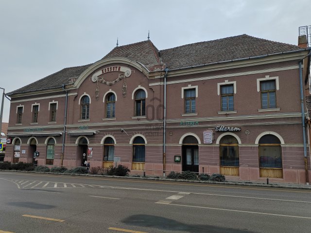 Eladó hotel, Abonyban 320 M Ft / költözzbe.hu