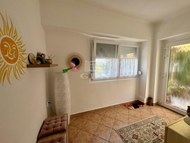 Eladó családi ház, Báron 37 M Ft, 2 szobás