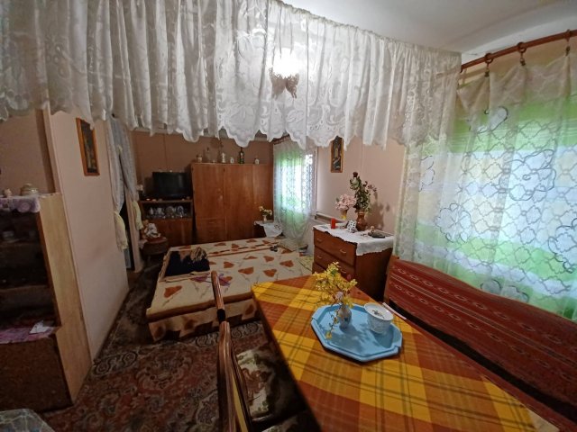 Eladó családi ház, Debrecenben 11.5 M Ft, 1 szobás
