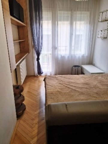 Kiadó téglalakás, albérlet, Pécsett 200 E Ft / hó, 2 szobás