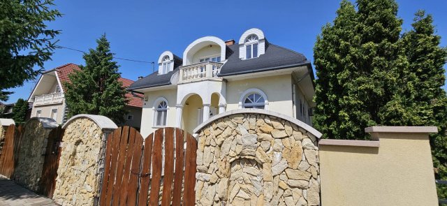 Eladó családi ház, Ócsán 99.9 M Ft, 5 szobás