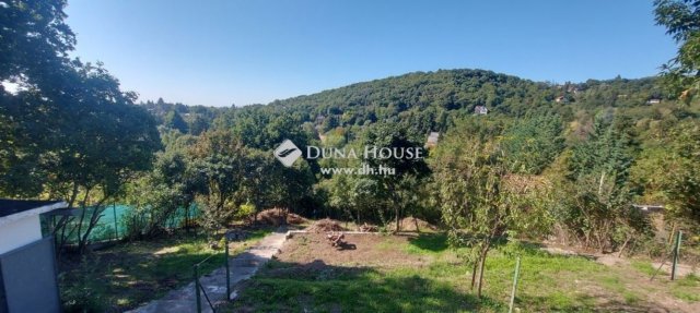 Eladó családi ház, Szentendrén 38.9 M Ft, 1 szobás