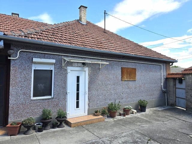 Eladó családi ház, Miskén 16.99 M Ft, 2+1 szobás