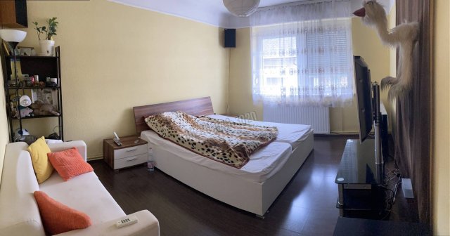 Eladó téglalakás, Budapesten, I. kerületben 100 M Ft, 2 szobás