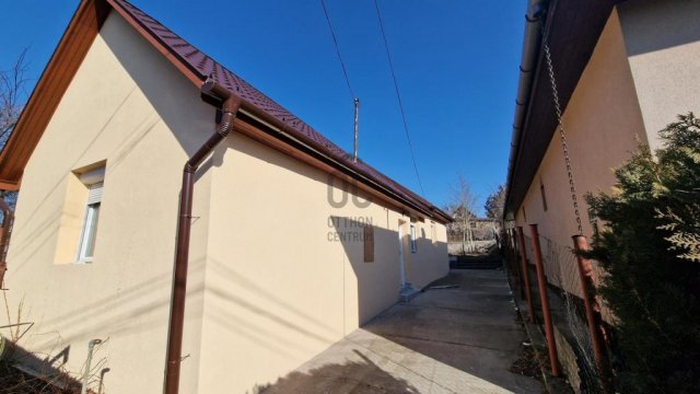 Eladó családi ház, Gyálon 59.9 M Ft, 3 szobás