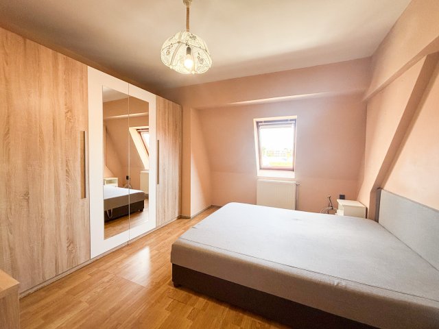 Eladó téglalakás, Kaposváron, Fő utcában 32.5 M Ft, 2 szobás