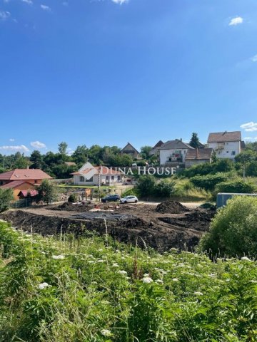 Eladó telek, Miskolcon, Muskátli utcában 7.4 M Ft