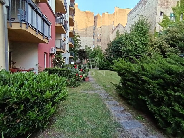 Eladó téglalakás, Budapesten, IX. kerületben 97.99 M Ft