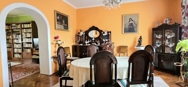 Eladó családi ház, Sopronban 169.9 M Ft, 5 szobás