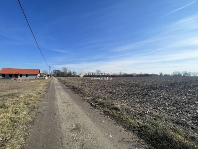 Eladó telek, Monoron 16.8 M Ft / költözzbe.hu