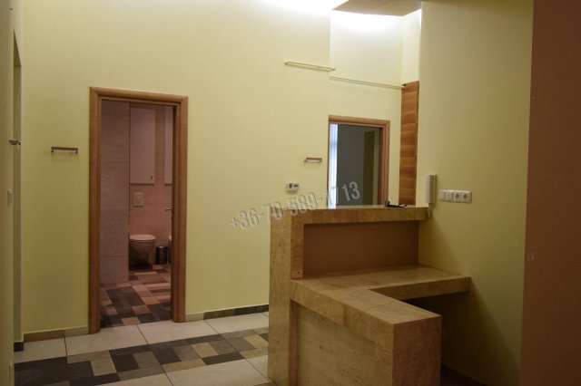 Kiadó téglalakás, albérlet, Budapesten, I. kerületben, 4 szobás