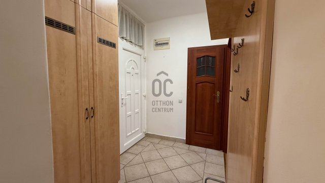 Kiadó panellakás, albérlet, Debrecenben 230 E Ft / hó, 2 szobás