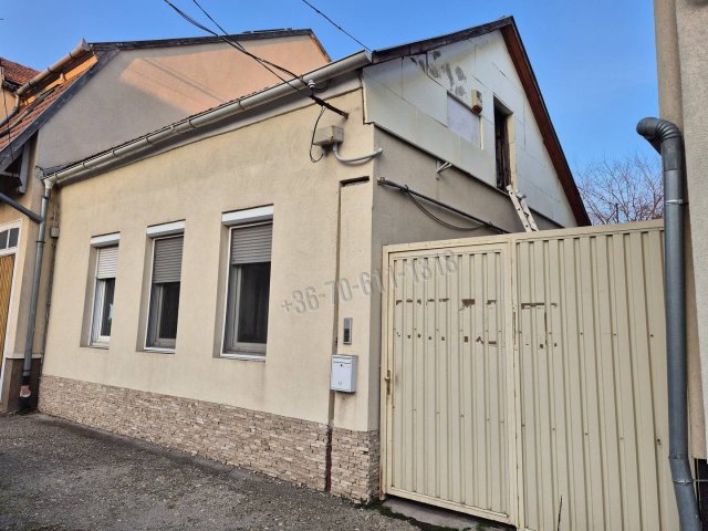 Eladó családi ház, Debrecenben 124.9 M Ft, 4+3 szobás