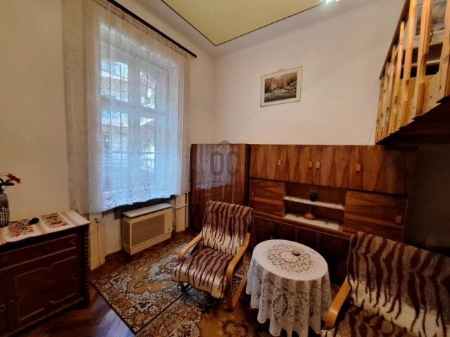 Eladó téglalakás, Budapesten, V. kerületben 68.5 M Ft, 1 szobás