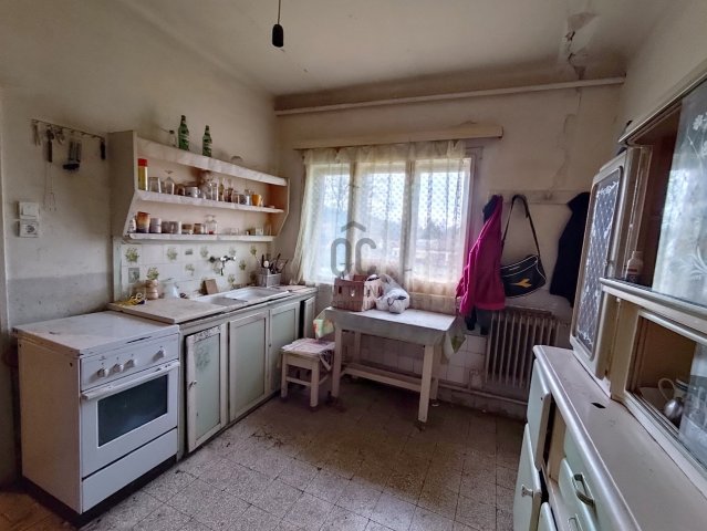 Eladó családi ház, Csömörön 63 M Ft, 3 szobás