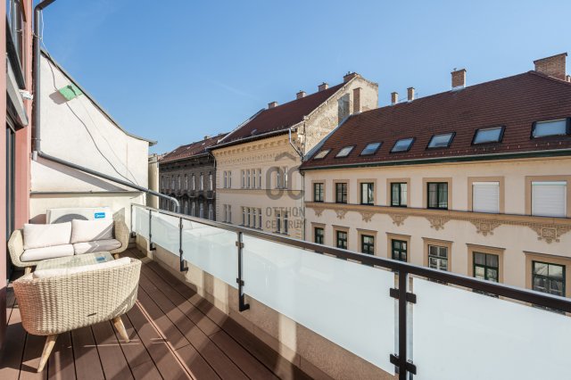 Eladó téglalakás, Budapesten, VI. kerületben 239.9 M Ft