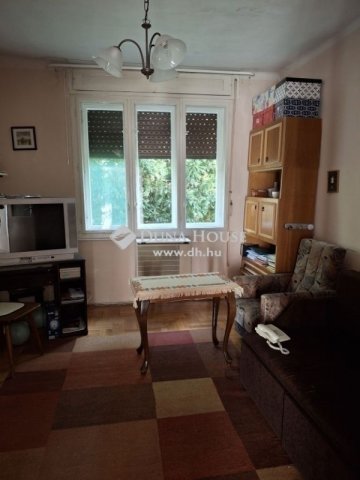 Eladó családi ház, Budapesten, X. kerületben 65 M Ft, 2+1 szobás