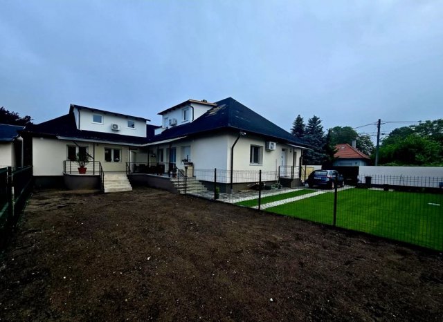 Eladó téglalakás, Vecsésen 80.5 M Ft, 4 szobás