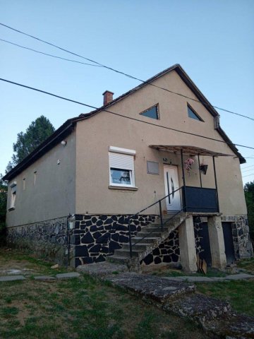 Eladó családi ház, Bátonyterenyén 21.9 M Ft, 3 szobás