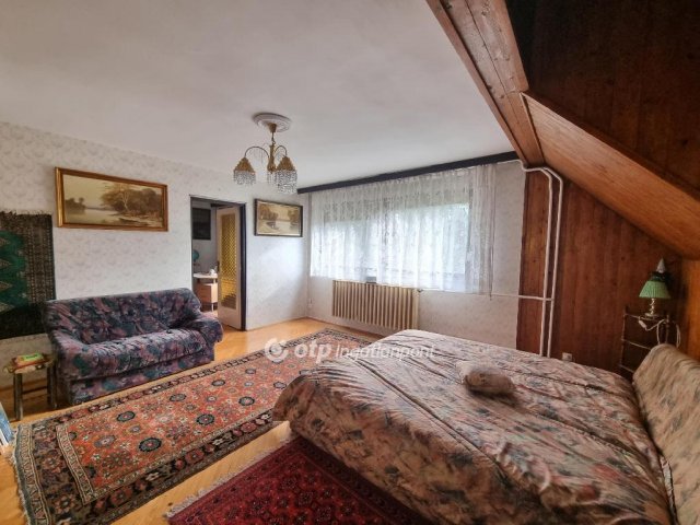 Eladó családi ház, Budapesten, II. kerületben 299 M Ft, 6 szobás