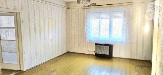 Eladó családi ház, Kunszentmiklóson 15.9 M Ft, 3 szobás