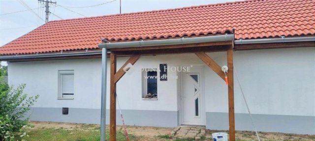 Eladó családi ház, Tápióbicskén 25 M Ft, 3 szobás
