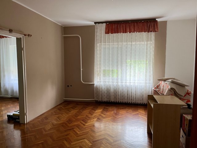 Eladó családi ház, Székesfehérvárott 79.9 M Ft, 4 szobás