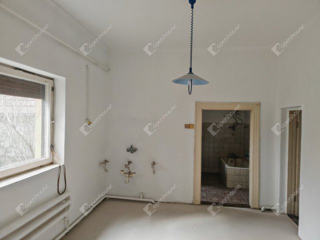 Eladó családi ház, Gyömrőn 52 M Ft, 2 szobás