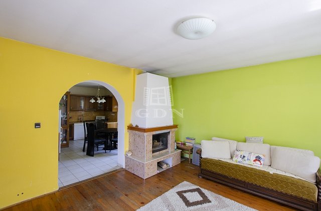 Eladó családi ház, Szigetcsépen 58.99 M Ft, 1+2 szobás