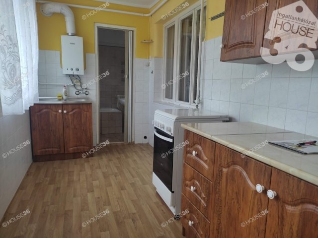 Eladó családi ház, Kiskunfélegyházán 19.9 M Ft, 4 szobás