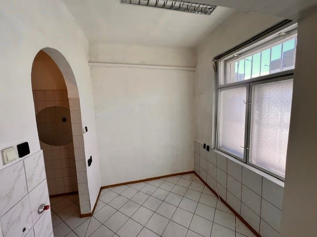 Kiadó üzlethelyiség, Budapesten, X. kerületben 225 E Ft / hó