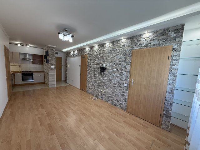 Kiadó téglalakás, albérlet, Nyíregyházán 155 E Ft / hó