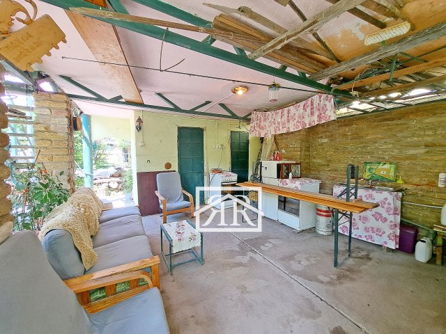 Eladó nyaraló, Szegeden, Honfoglalás utcában 24.9 M Ft, 1 szobás