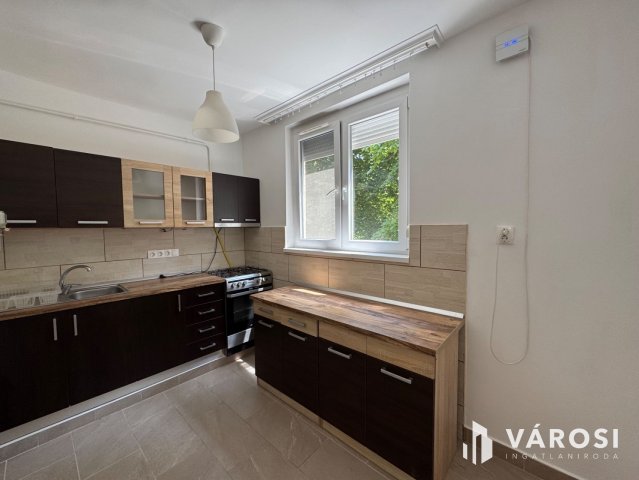 Kiadó téglalakás, albérlet, Gyulán 120 E Ft / hó, 2 szobás