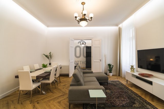 Eladó téglalakás, Budapesten, VI. kerületben 220 M Ft, 3 szobás
