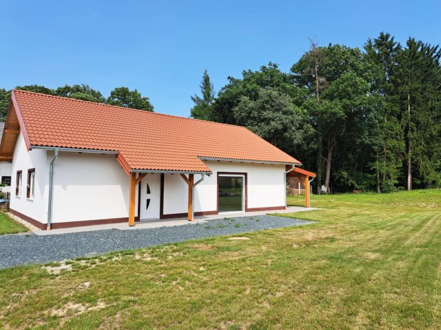 Eladó családi ház, Magyarlakon 75.9 M Ft, 4 szobás