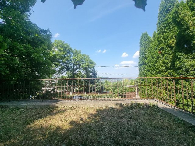 Eladó ikerház, Budapesten, XII. kerületben 298 M Ft, 4 szobás